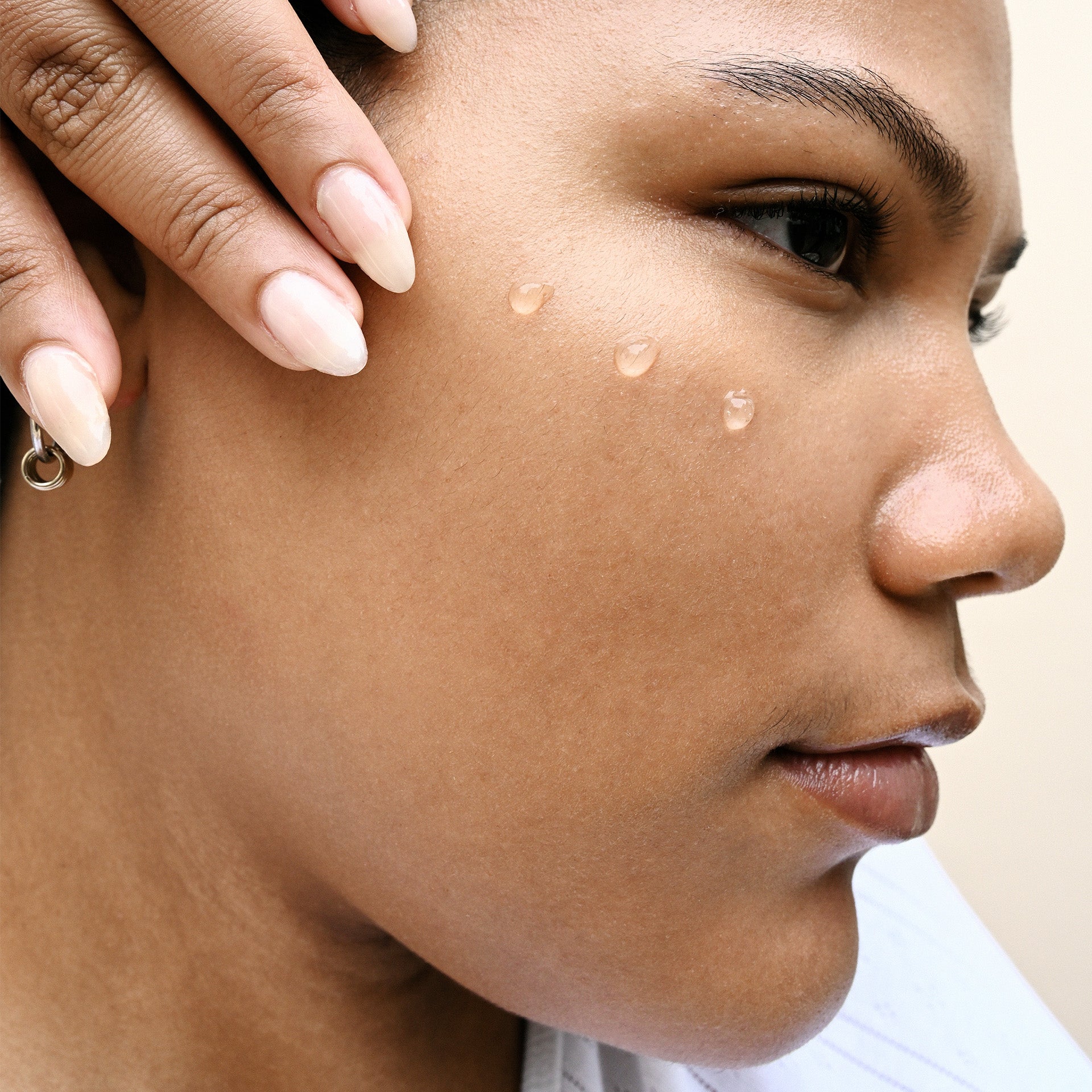 AWvi The Power Serum—advanced skincare with hyaluronic acid and Ectoin.