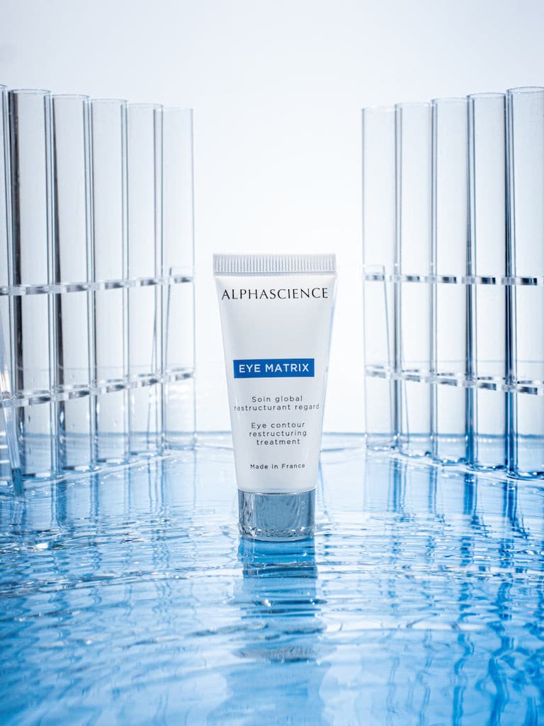 Alphascience Eye Matrix packaging—15ml tube of collagen-boosting, firming eye treatment.